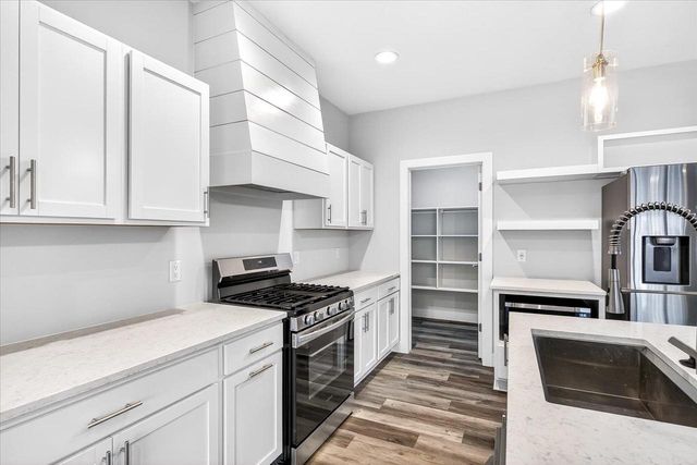 2817 Frisee Drive, Fitchburg, WI 53711