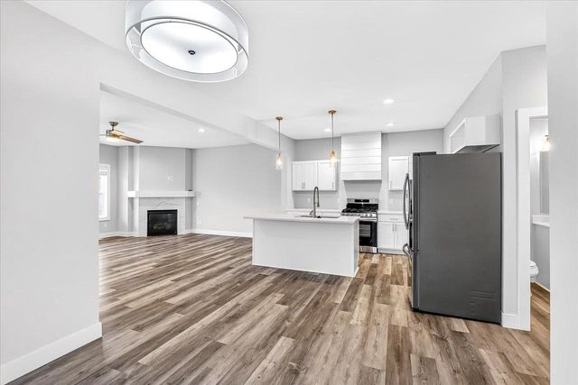 2817 Frisee Drive, Fitchburg, WI 53711