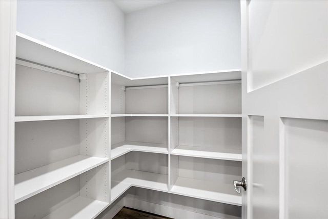 2817 Frisee Drive, Fitchburg, WI 53711