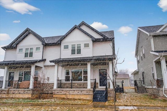 2817 Frisee Drive, Fitchburg, WI 53711