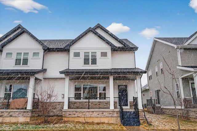 2817 Frisee Drive, Fitchburg, WI 53711