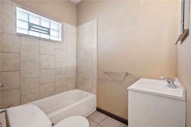 410 Orwell Way, Bloomfield, PA 15224