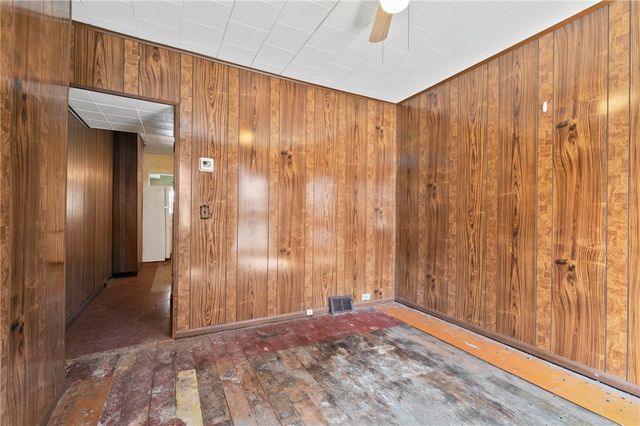 410 Orwell Way, Bloomfield, PA 15224