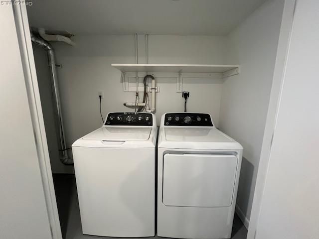 141 Manorhaven Boulevard J, Port Washington, NY 11050