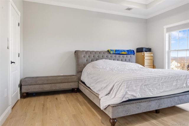 5 Deangelis Drive, Monroe, NY 10950