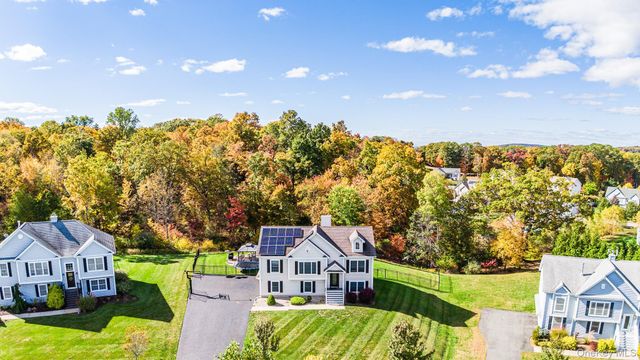 5 Deangelis Drive, Monroe, NY 10950