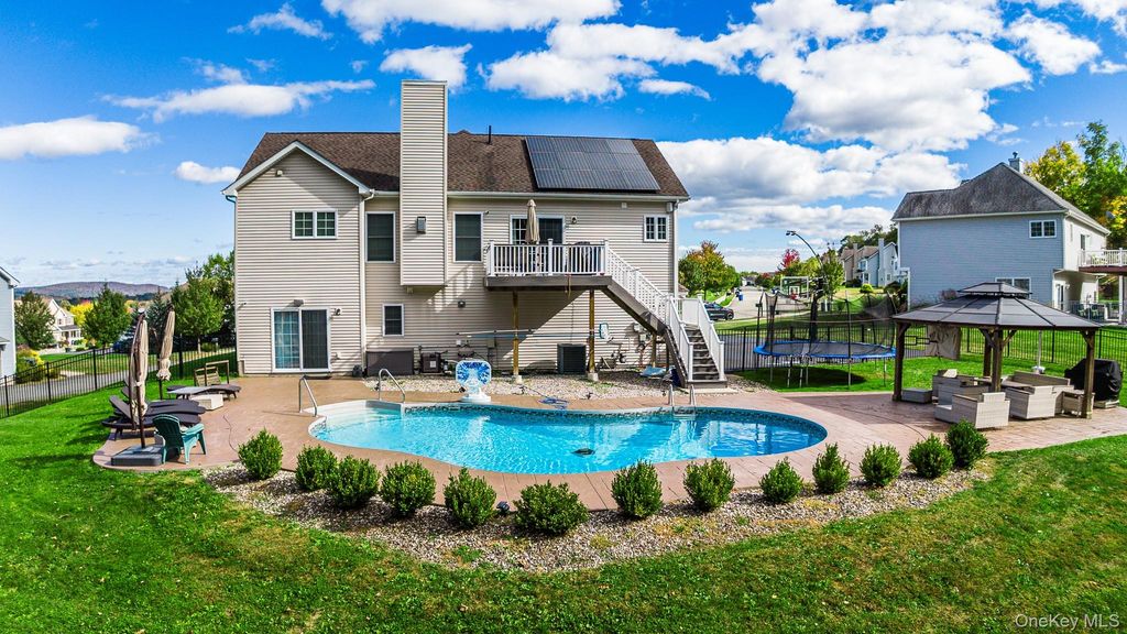 5 Deangelis Drive, Monroe, NY 10950