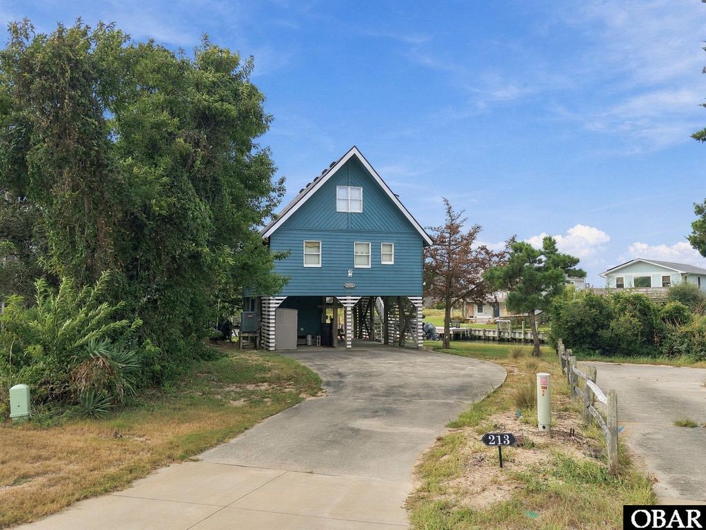 Image 1 of property listing at 213 Amberjack Court, Nags Head, NC 27959