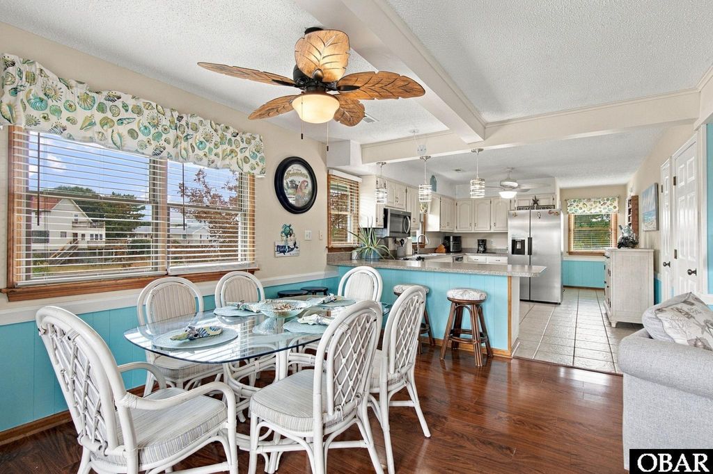 Image 8 of property listing at 213 Amberjack Court, Nags Head, NC 27959