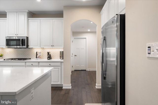 2 KNOB CREEK CT, Stafford, VA 22556