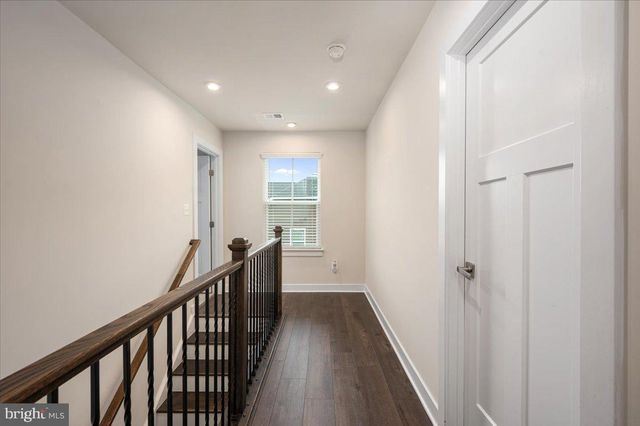 2 KNOB CREEK CT, Stafford, VA 22556