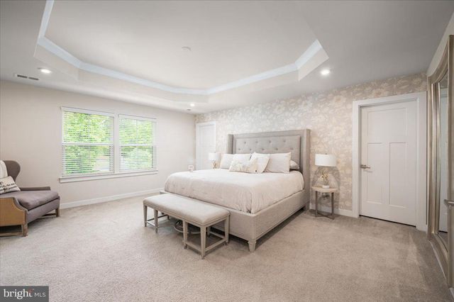 2 KNOB CREEK CT, Stafford, VA 22556