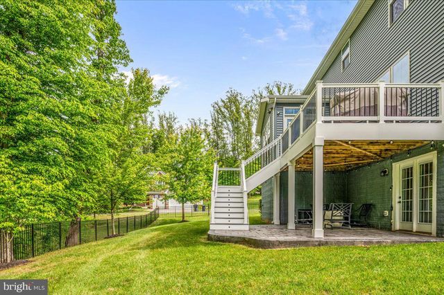 2 KNOB CREEK CT, Stafford, VA 22556