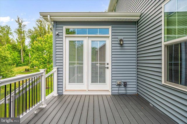 2 KNOB CREEK CT, Stafford, VA 22556
