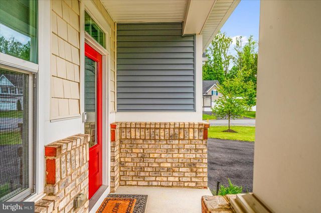 2 KNOB CREEK CT, Stafford, VA 22556