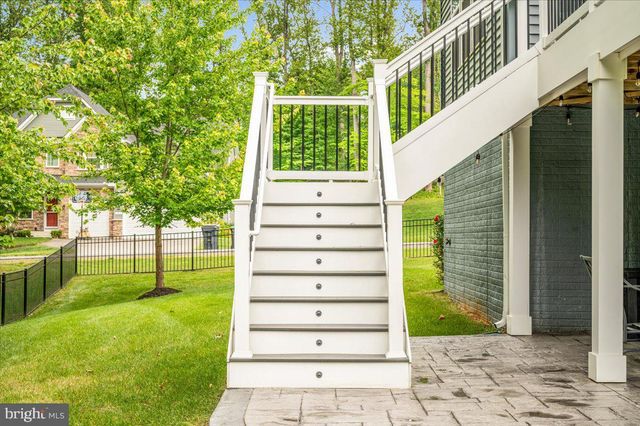 2 KNOB CREEK CT, Stafford, VA 22556