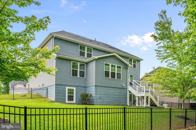 2 KNOB CREEK CT, Stafford, VA 22556