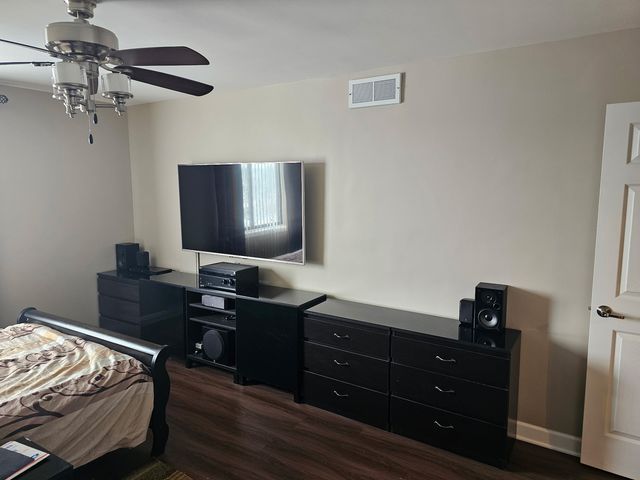 850 Wellington Avenue 415, Elk Grove Village, IL 60007