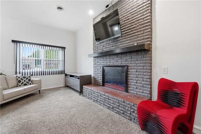 2400 Portal RD, Chesapeake, VA 23324