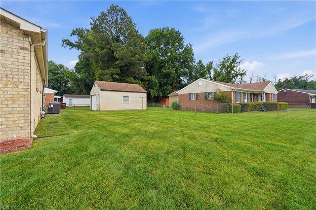 2400 Portal RD, Chesapeake, VA 23324