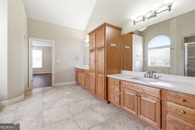 1173 Dee Kennedy Road, Auburn, GA 30011