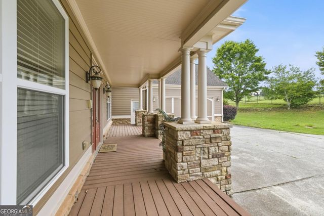 1173 Dee Kennedy Road, Auburn, GA 30011