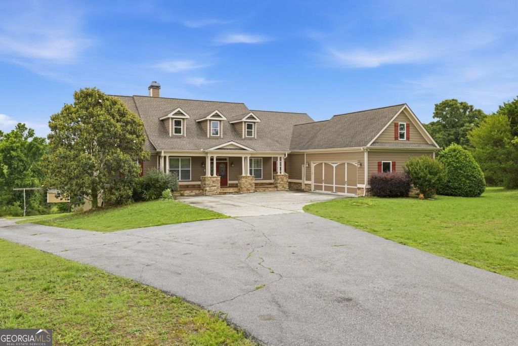 1173 Dee Kennedy Road, Auburn, GA 30011