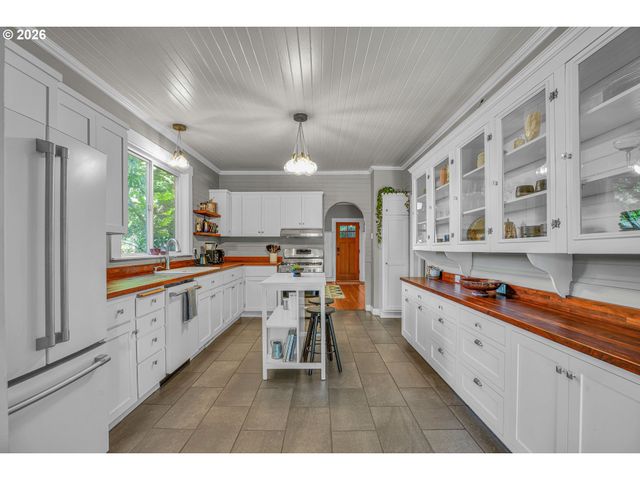 4731 Se 40TH Ave, Portland, OR 97202