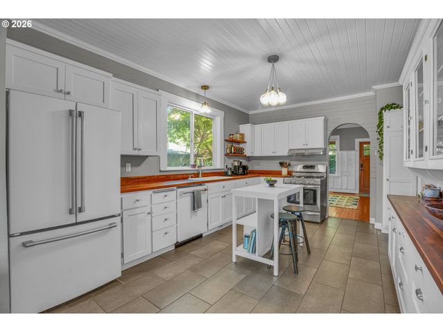 4731 Se 40TH Ave, Portland, OR 97202