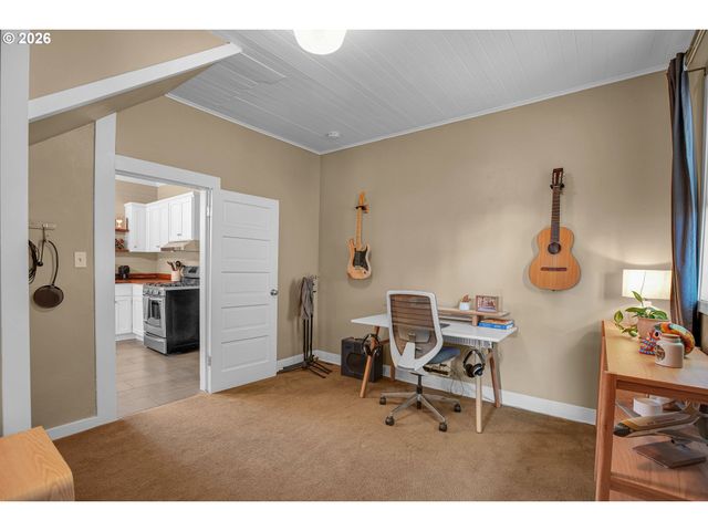 4731 Se 40TH Ave, Portland, OR 97202