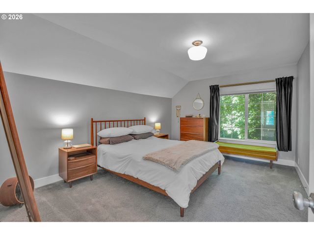 4731 Se 40TH Ave, Portland, OR 97202