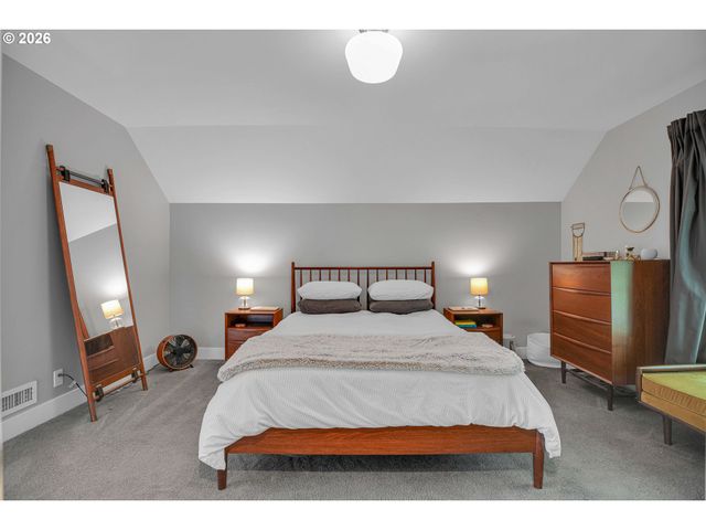 4731 Se 40TH Ave, Portland, OR 97202