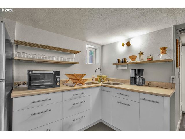 4731 Se 40TH Ave, Portland, OR 97202