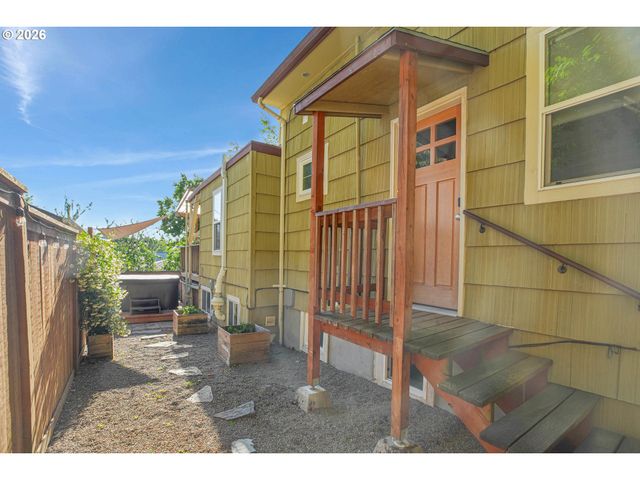 4731 Se 40TH Ave, Portland, OR 97202