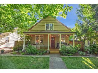 4731 Se 40TH Ave, Portland, OR 97202
