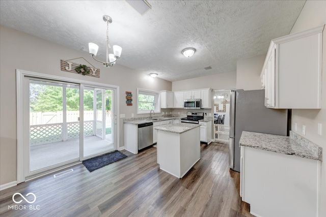 4847 Ashbrook Drive, Noblesville, IN 46062