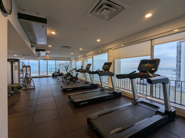 6171 N Sheridan Road 1408, Chicago, IL 60660