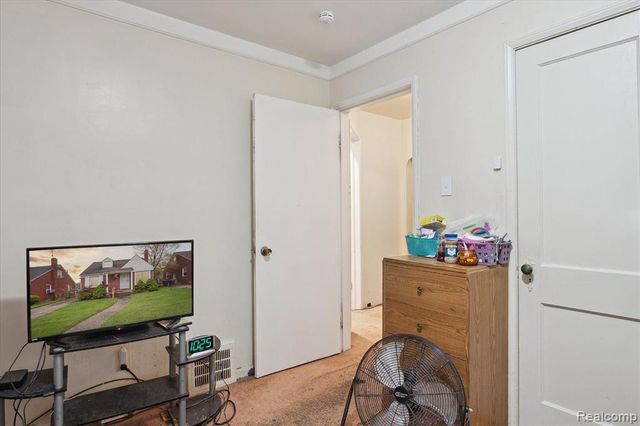 11908 Roxbury Street, Detroit, MI 48224