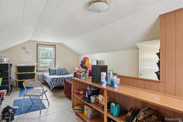 11908 Roxbury Street, Detroit, MI 48224