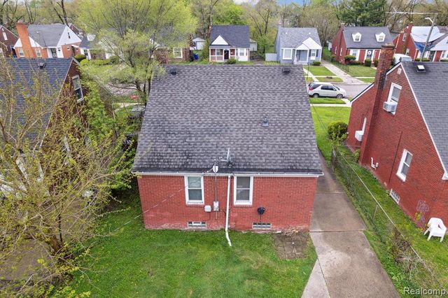 11908 Roxbury Street, Detroit, MI 48224