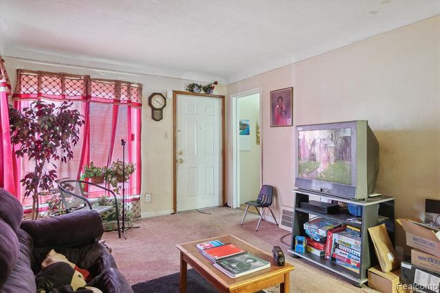 11908 Roxbury Street, Detroit, MI 48224