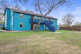 202 W Wheeler ST, Manor, TX 78653