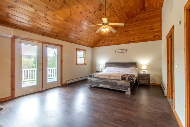 2111 Beebe Road, Derby, VT 05829