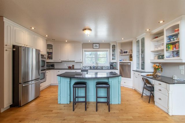 2111 Beebe Road, Derby, VT 05829