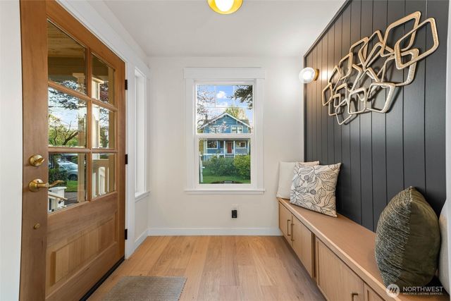 508 22nd Avenue E, Seattle, WA 98112