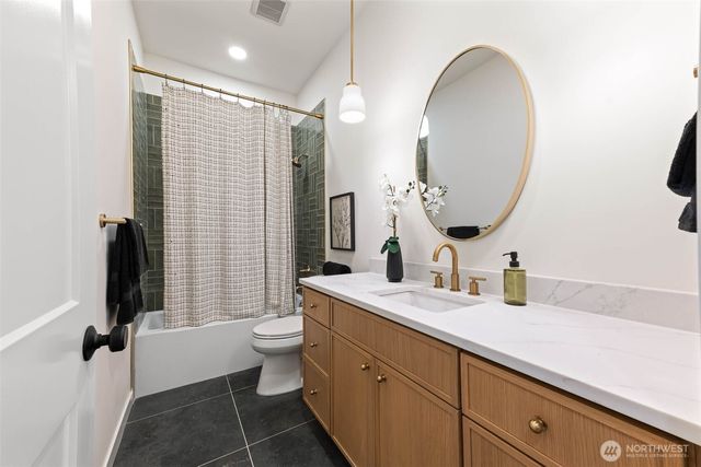 508 22nd Avenue E, Seattle, WA 98112