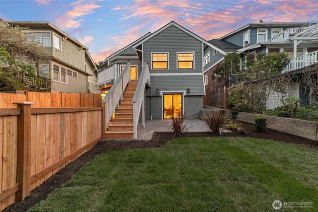 508 22nd Avenue E, Seattle, WA 98112