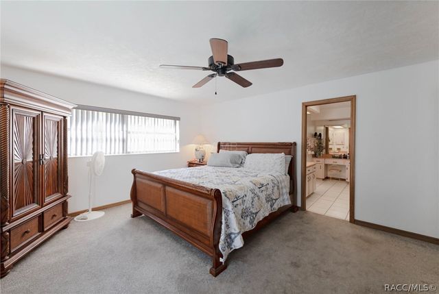 2298 W Pine Ridge Boulevard, Beverly Hills, FL 34465