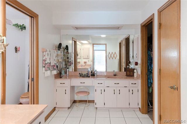 2298 W Pine Ridge Boulevard, Beverly Hills, FL 34465