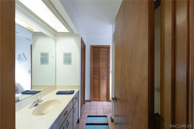 2298 W Pine Ridge Boulevard, Beverly Hills, FL 34465